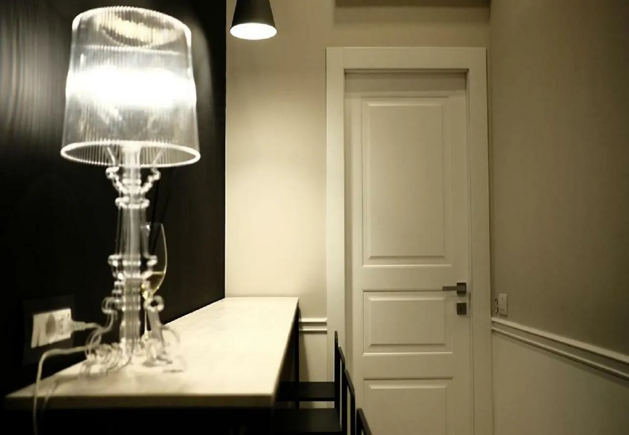 Kukka Rooms Naples